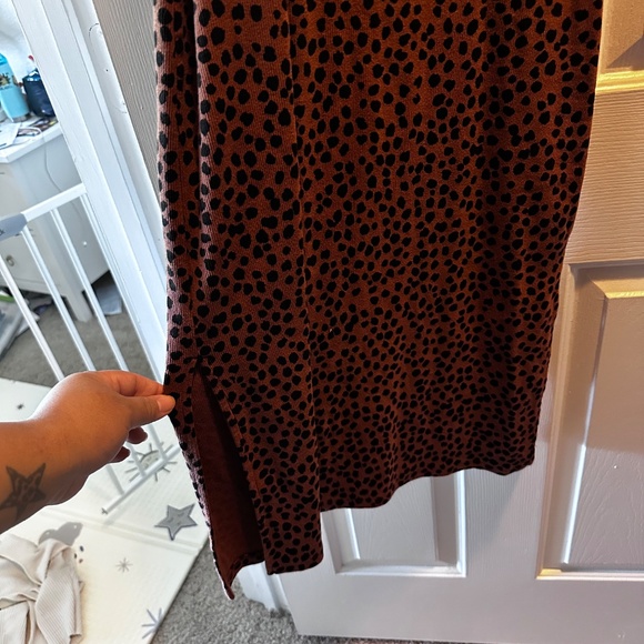 Cheeta Long body con dress - Picture 3 of 4